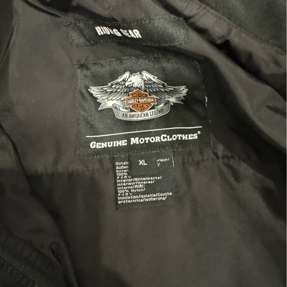 Full electric riding suit.